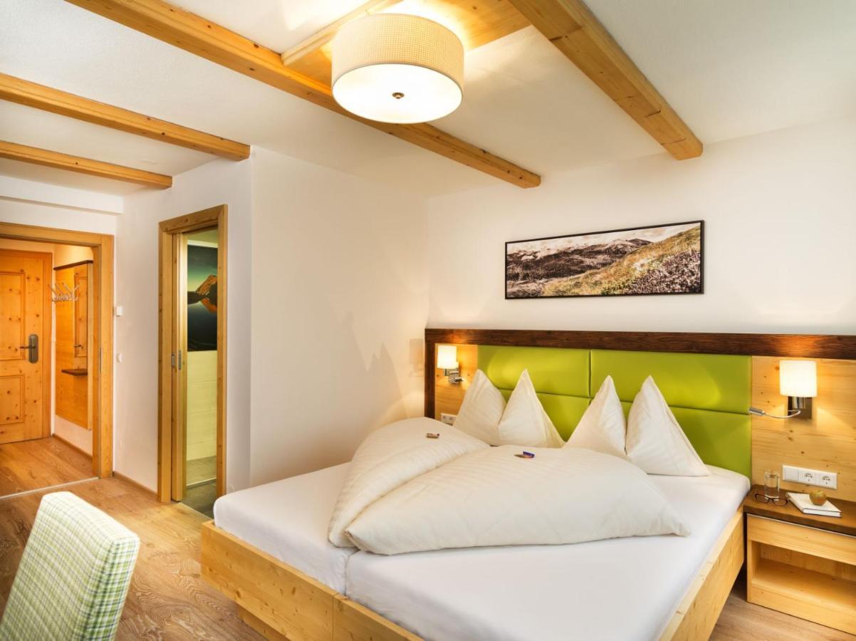 Apartments & Garni Alpenrose Obertauern Extérieur photo