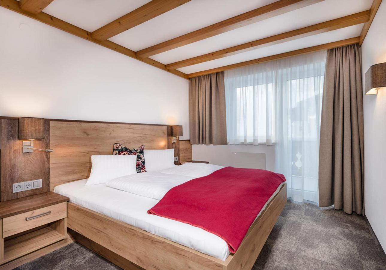 Apartments & Garni Alpenrose Obertauern Extérieur photo