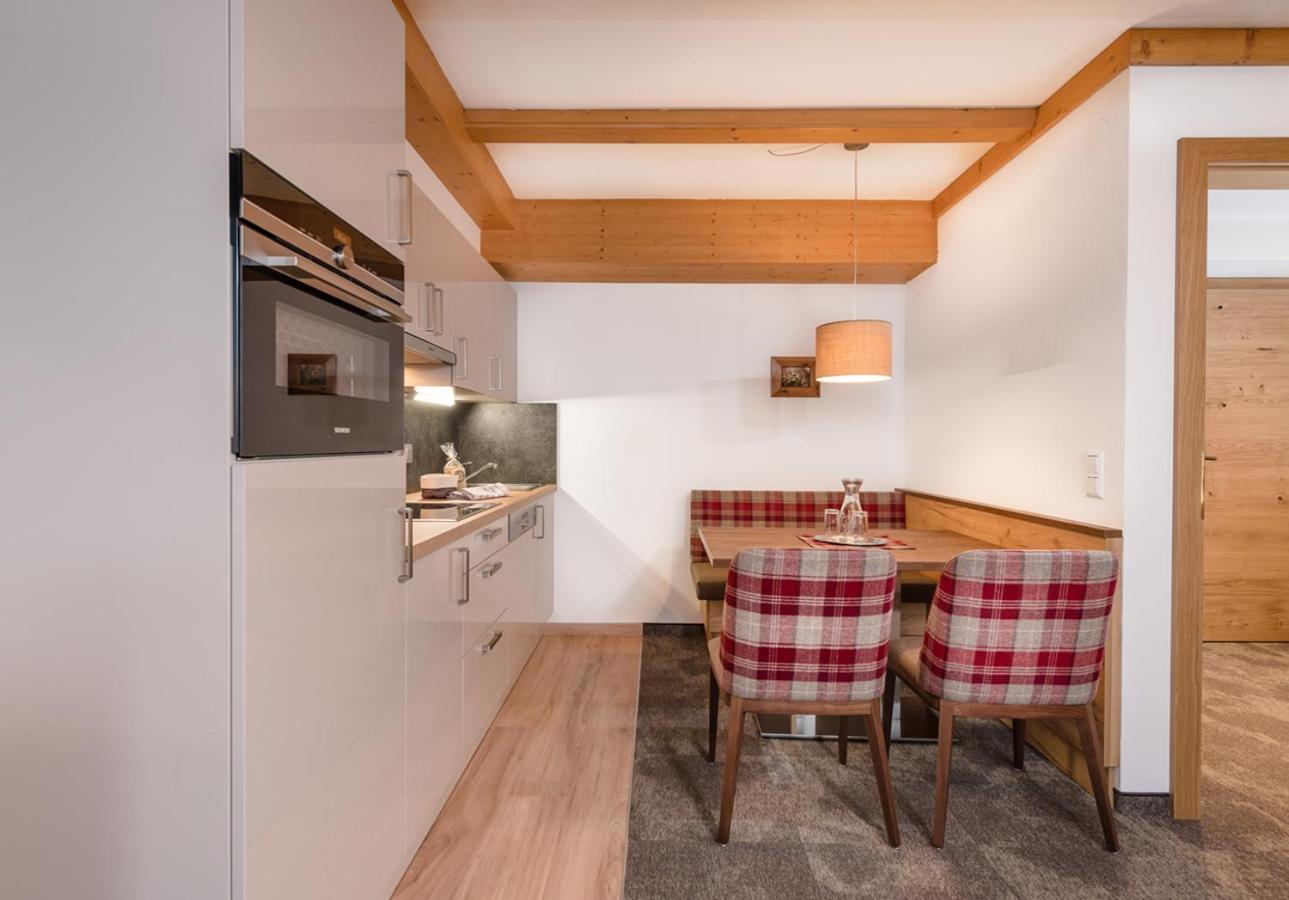 Apartments & Garni Alpenrose Obertauern Extérieur photo