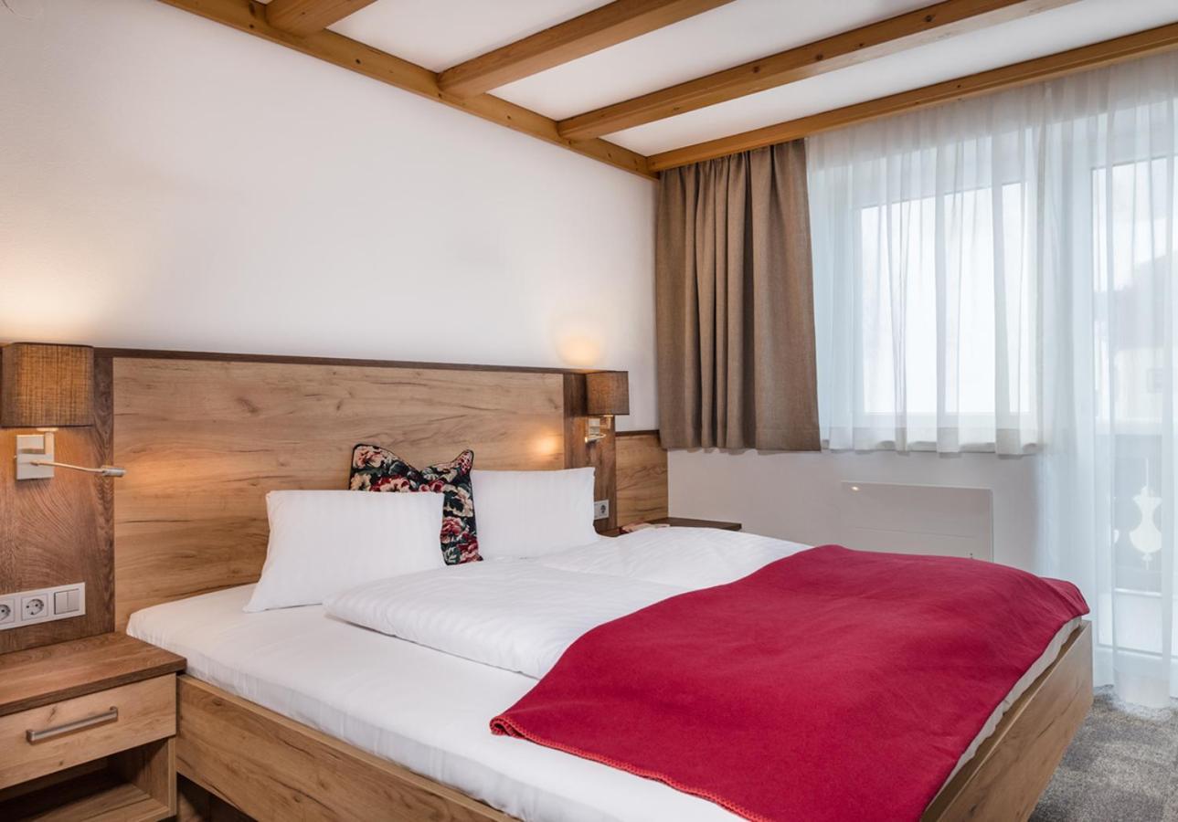 Apartments & Garni Alpenrose Obertauern Extérieur photo