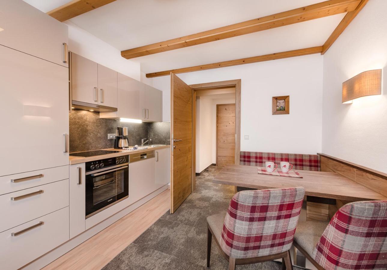 Apartments & Garni Alpenrose Obertauern Extérieur photo