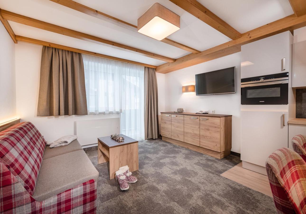 Apartments & Garni Alpenrose Obertauern Extérieur photo