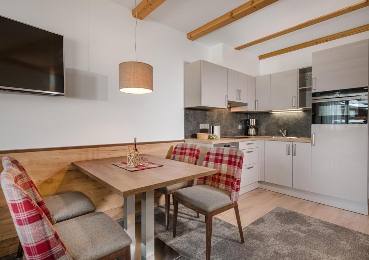 Apartments & Garni Alpenrose Obertauern Extérieur photo