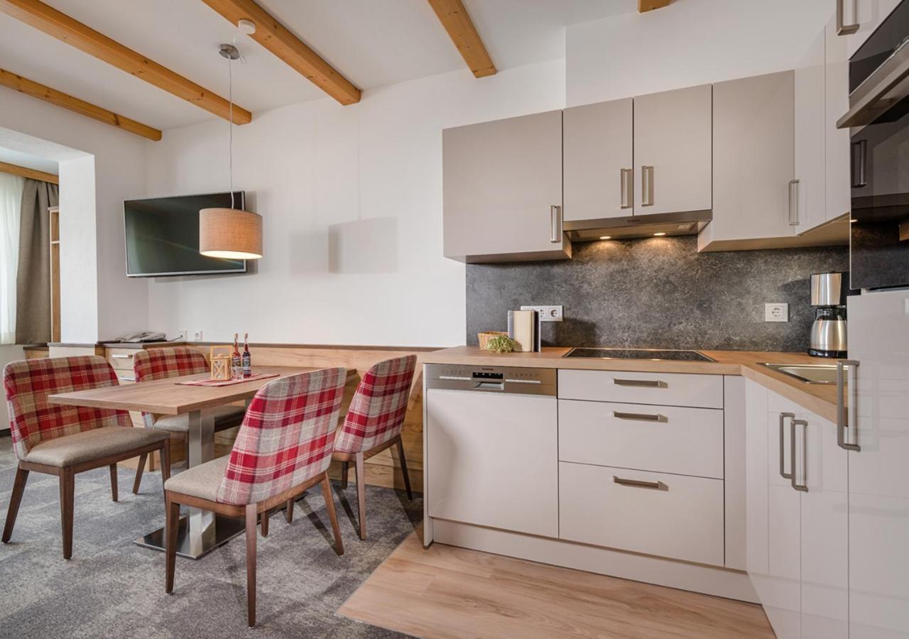 Apartments & Garni Alpenrose Obertauern Extérieur photo